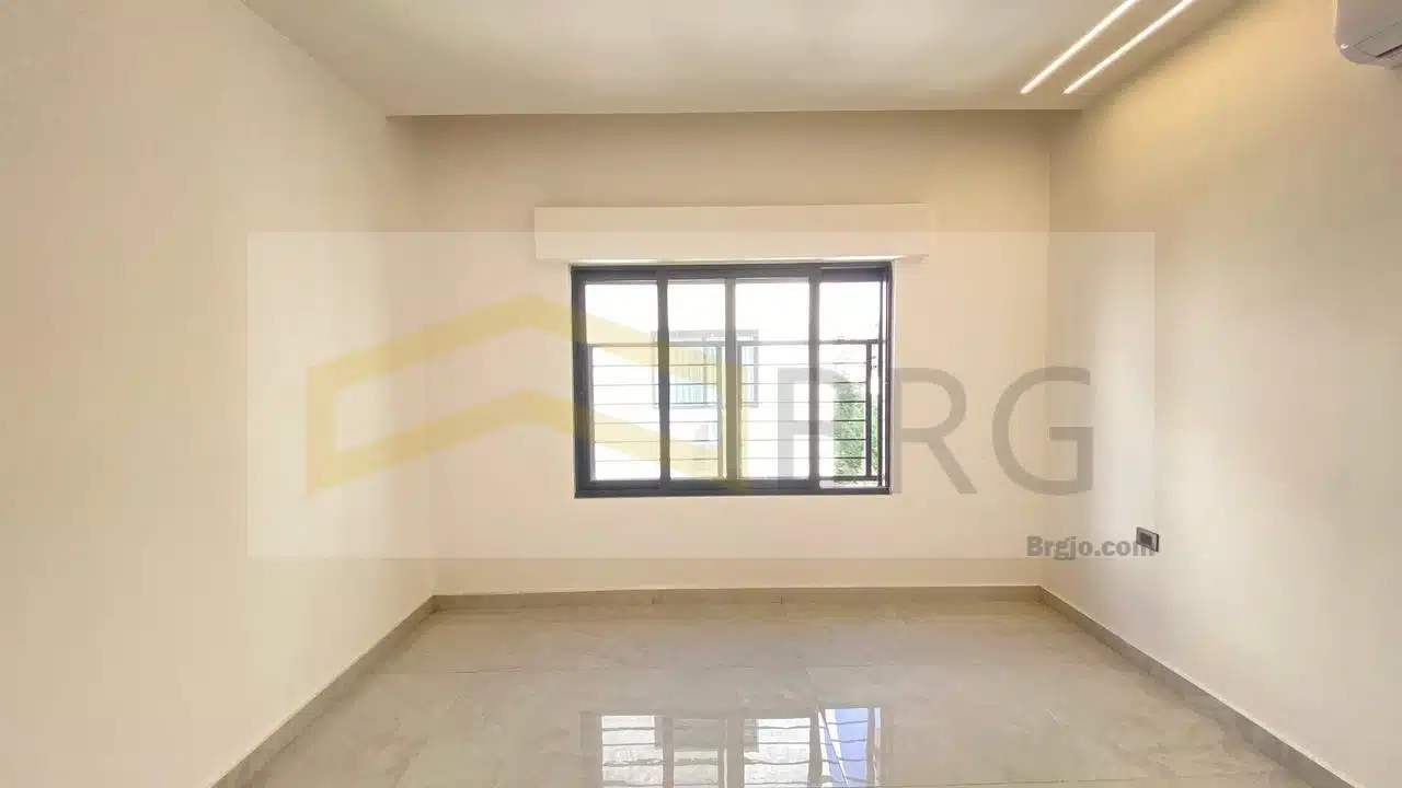 WhatsApp Image 2025-03-18 at 2.46.15 PM (2)