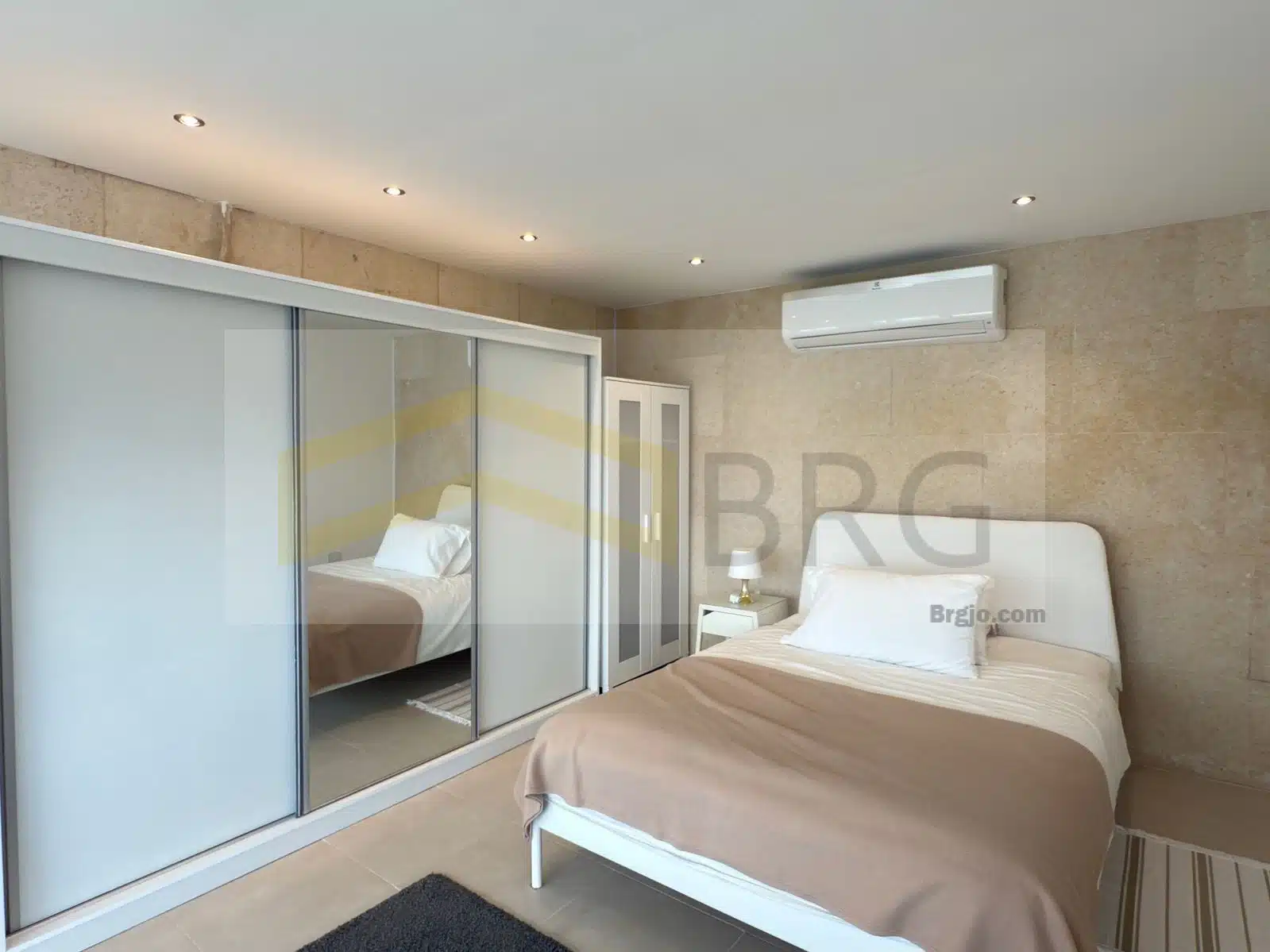 WhatsApp Image 2025-04-07 at 3.57.24 PM (1)