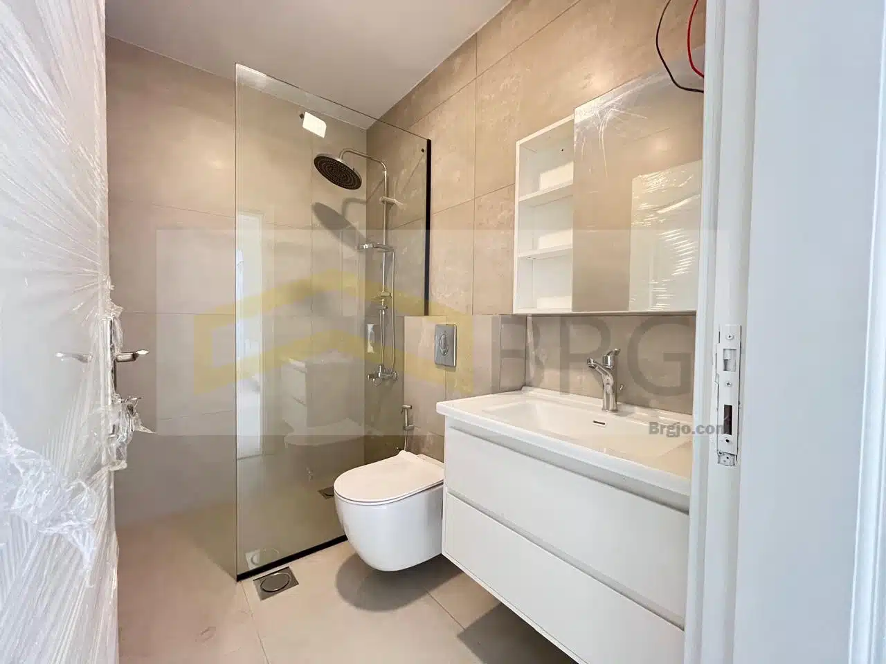 1ccd0f0e-6a25-458d-9454-5b351e9ecf44