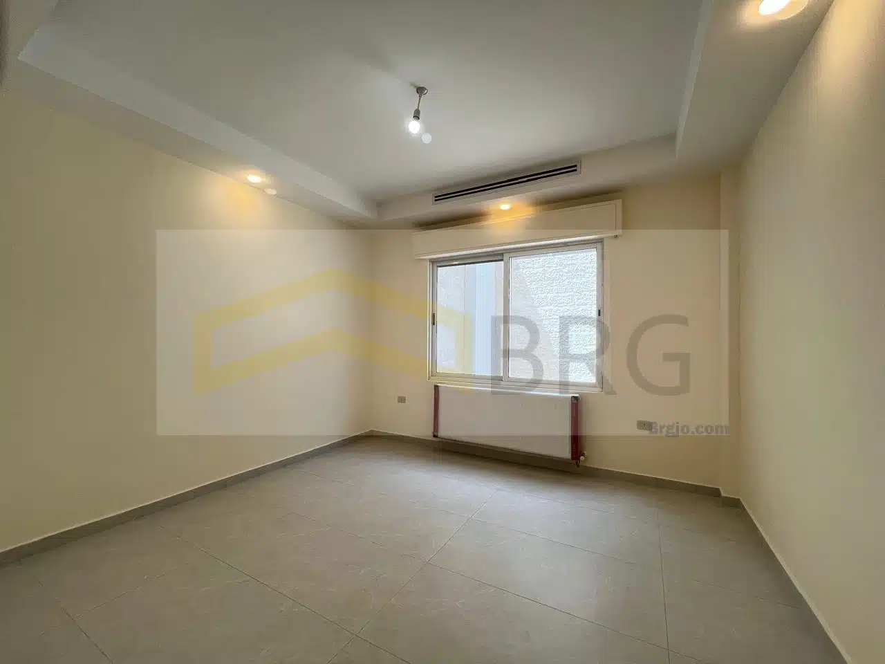 233046ce-bb84-4d53-abfc-6f71743f6b44