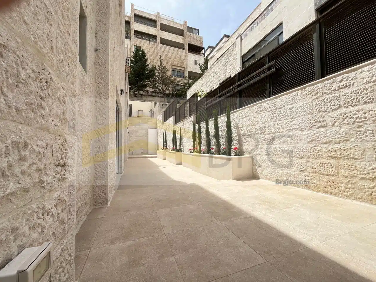 895c303b-a3f5-4760-8150-110a808b2cc6