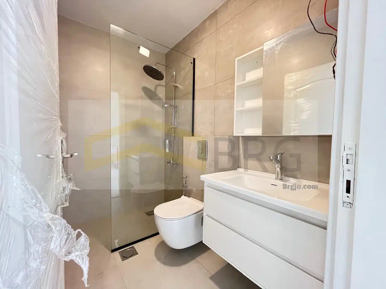 90a5c31a-5a2f-4fcb-a8b6-bf5cebf4f2d0