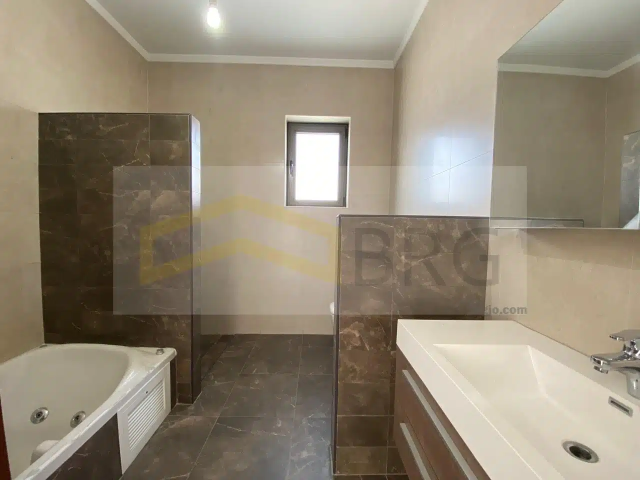 WhatsApp Image 2025-04-15 at 4.04.47 PM (1)