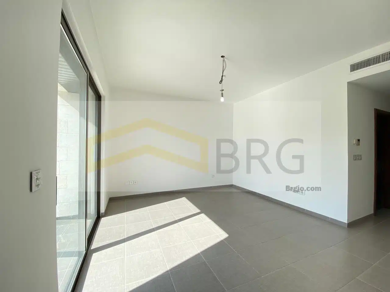 WhatsApp Image 2025-04-15 at 4.04.47 PM (5)