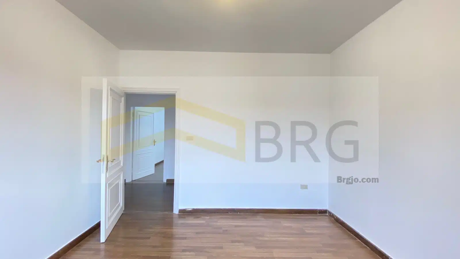 WhatsApp Image 2025-05-04 at 5.42.39 PM