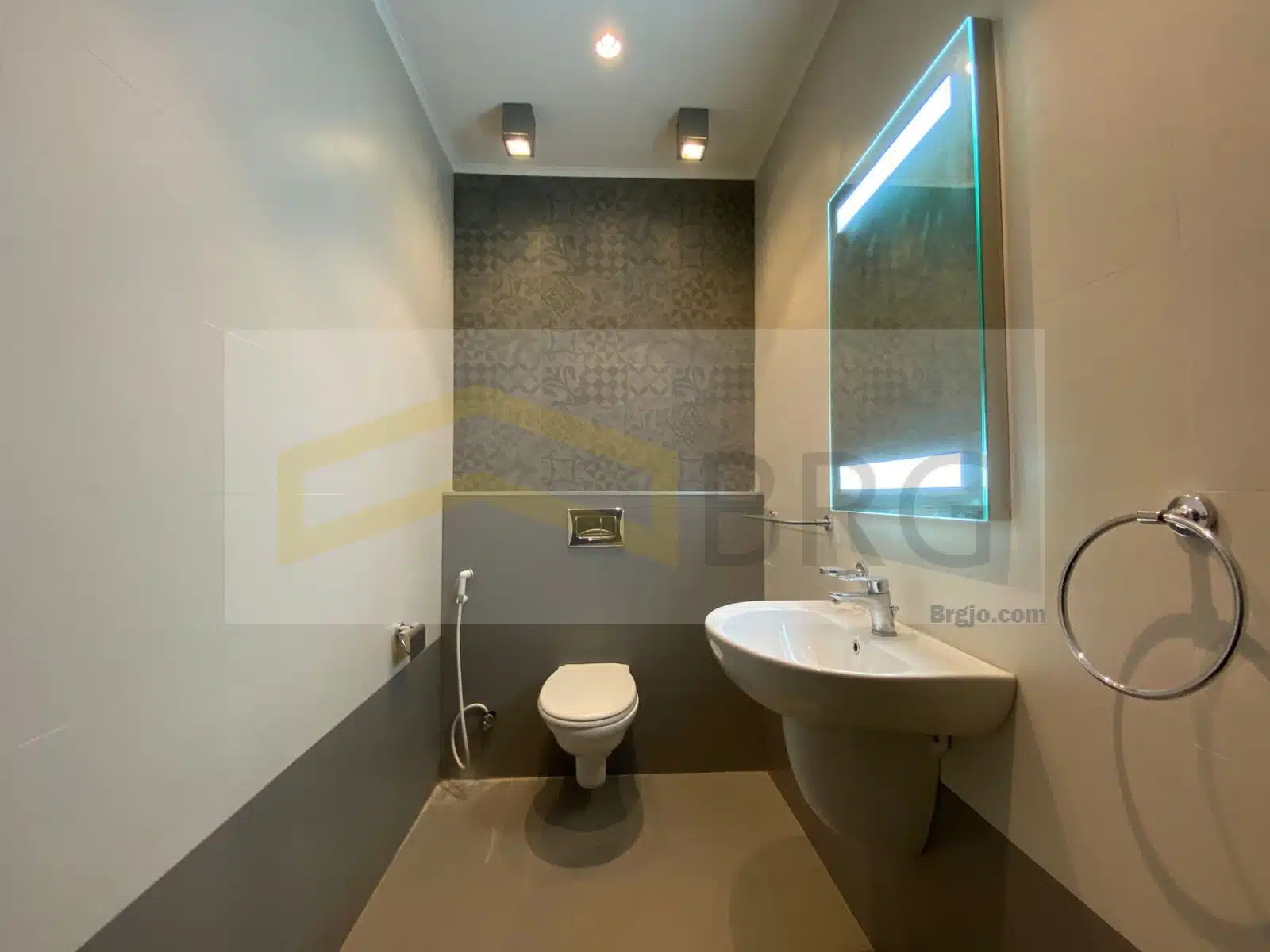 WhatsApp Image 2025-06-14 at 11.34.54 AM (2)