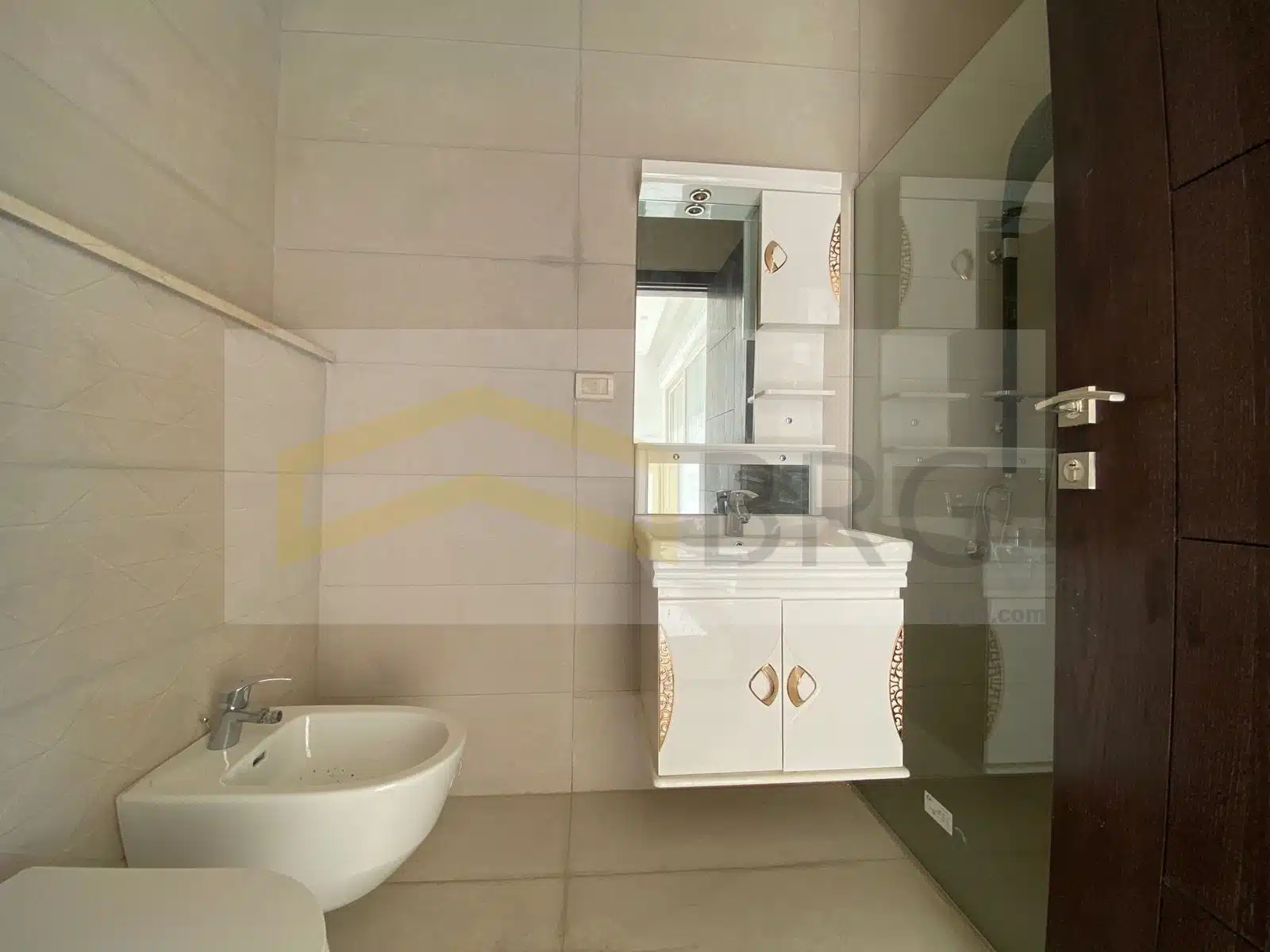 WhatsApp Image 2025-06-14 at 5.04.16 PM