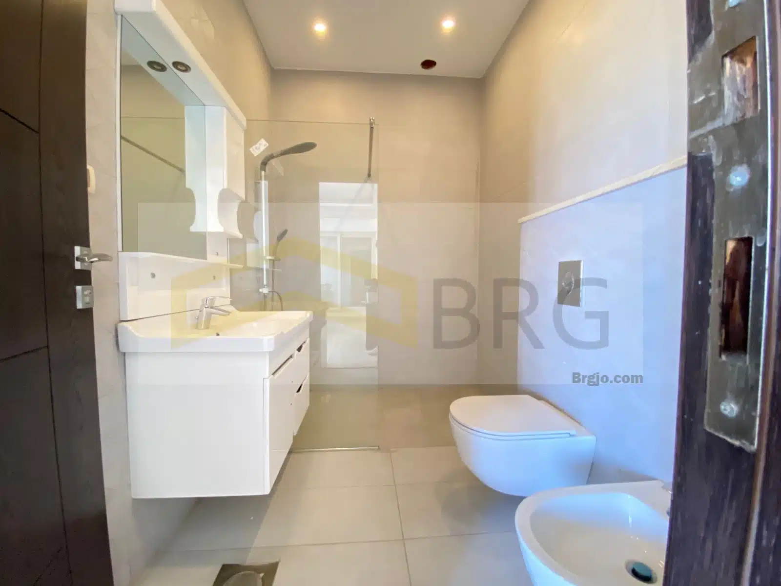 WhatsApp Image 2025-06-14 at 5.04.17 PM