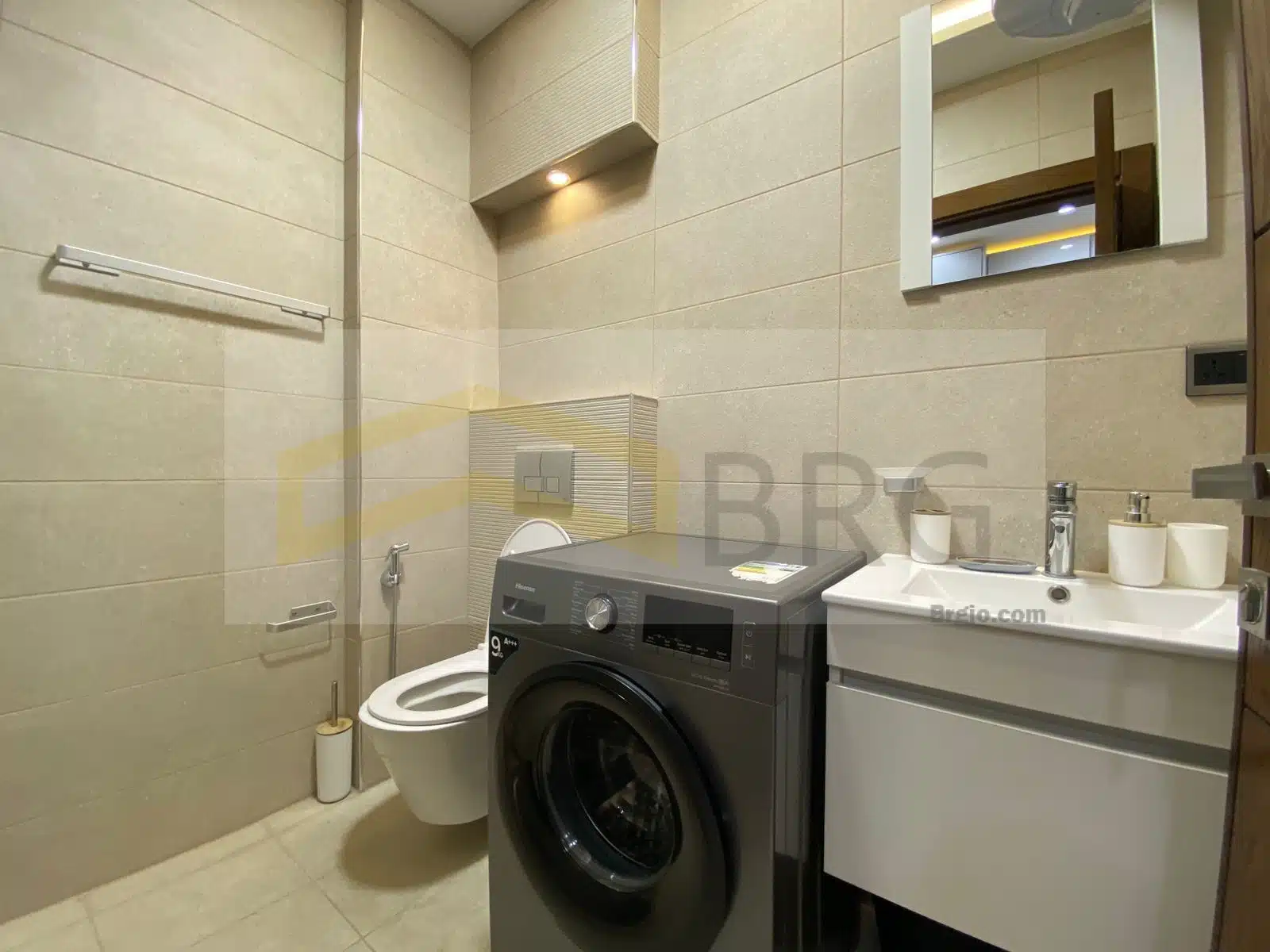 WhatsApp Image 2025-06-23 at 4.52.17 PM (1)