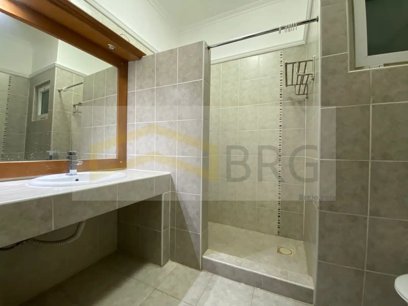 2cc4fa5c-8c91-4f4c-8d6c-39817fe2ff62