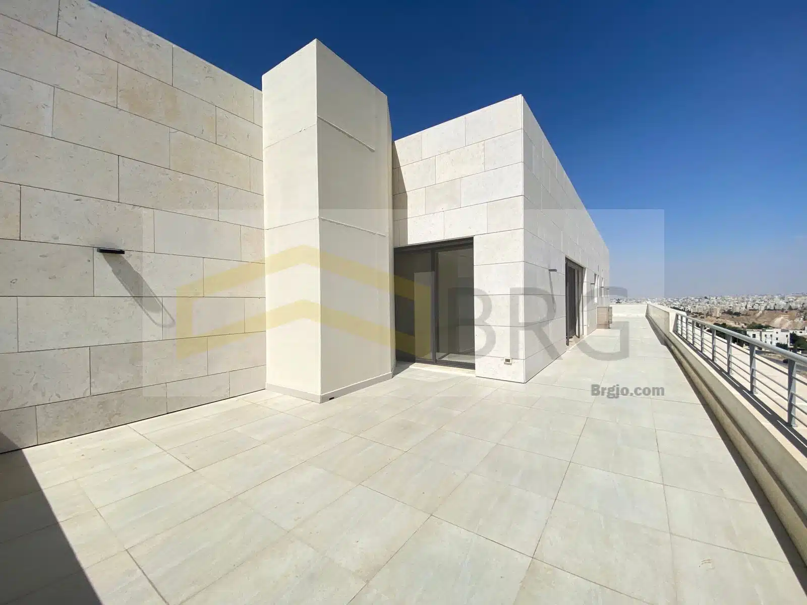 7853405b-6f19-4f54-a8a1-95fc564ff388