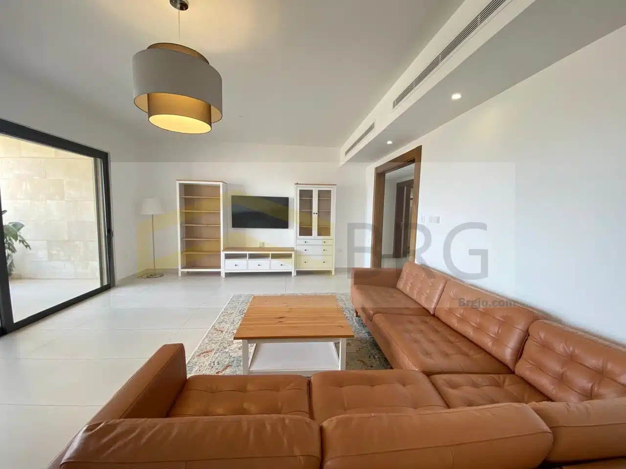 7b0cad1d-98aa-442b-a573-2fbce1625150 (1)