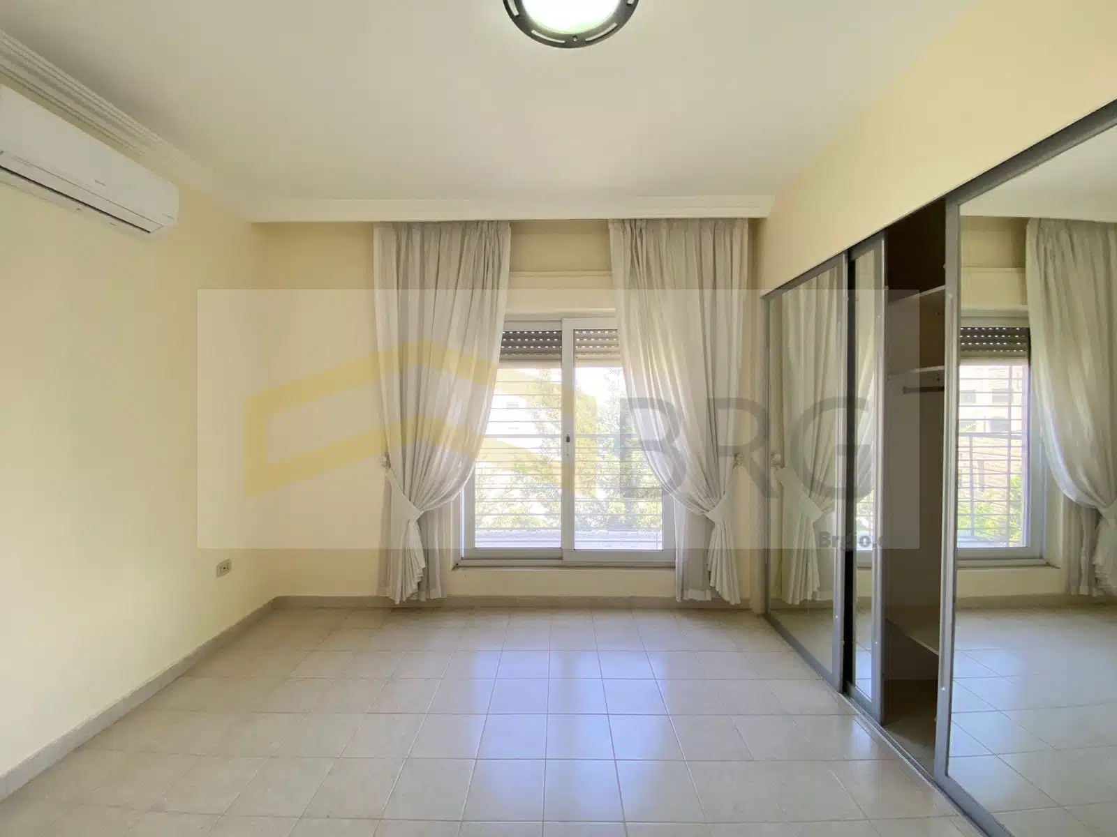 bf0f0b2e-d3d3-49cc-aeb1-7a8fb29d9de0