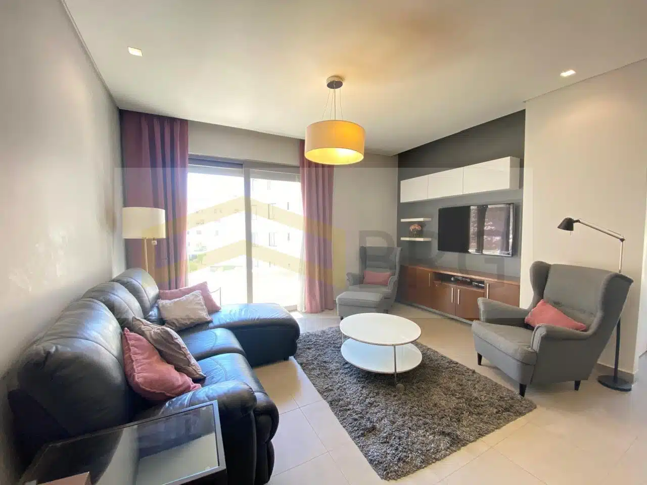 e78b6f8c-3fc1-4ee8-8253-84c1fea32ec2