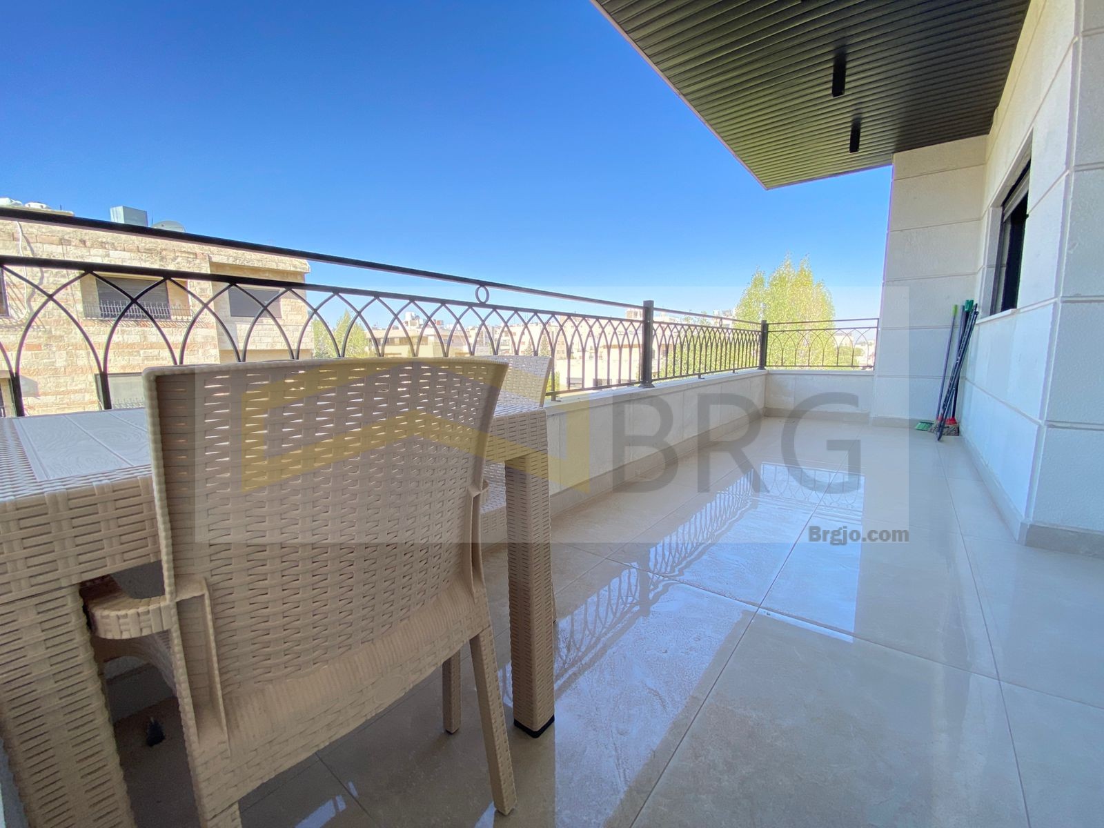 00be8ec8-6696-432a-9f2f-9e9d7ce4ad12