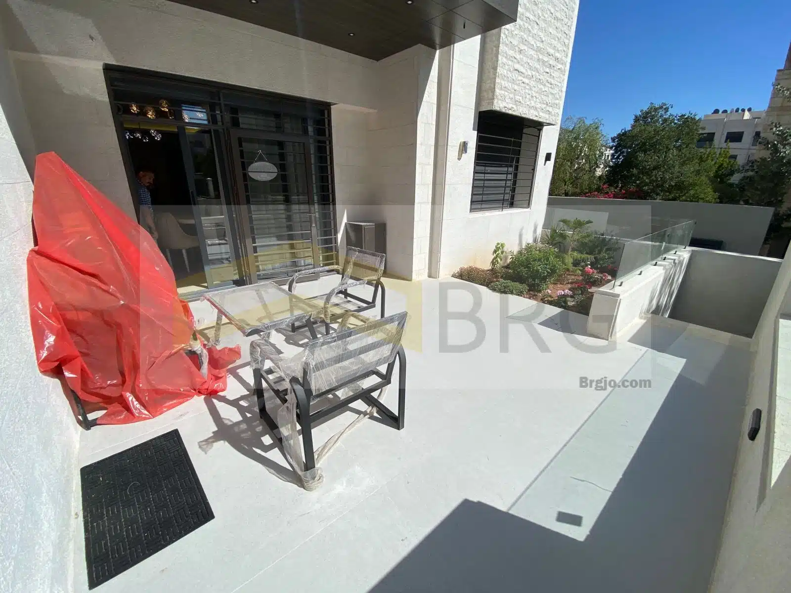 082543bb-cf2e-4313-9a9d-80d2adbe021d