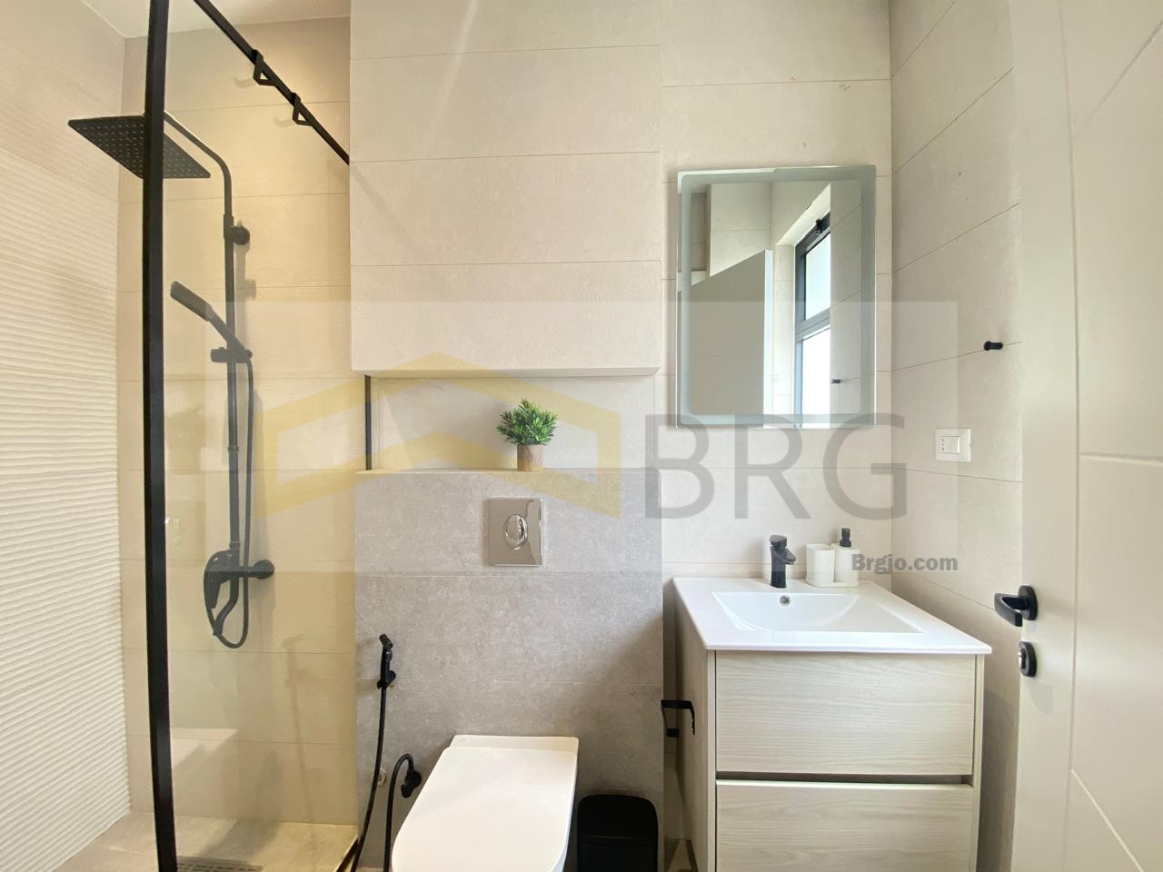 114ea5c0-ef50-4c3e-bed3-ea5fb3646ed5