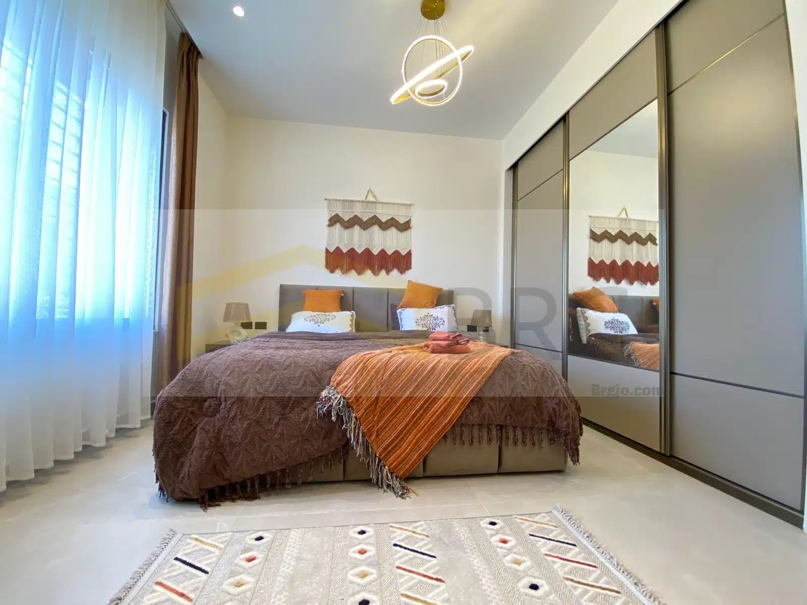 3f376650-b99f-46ef-9ddc-4b28b1de9bf9