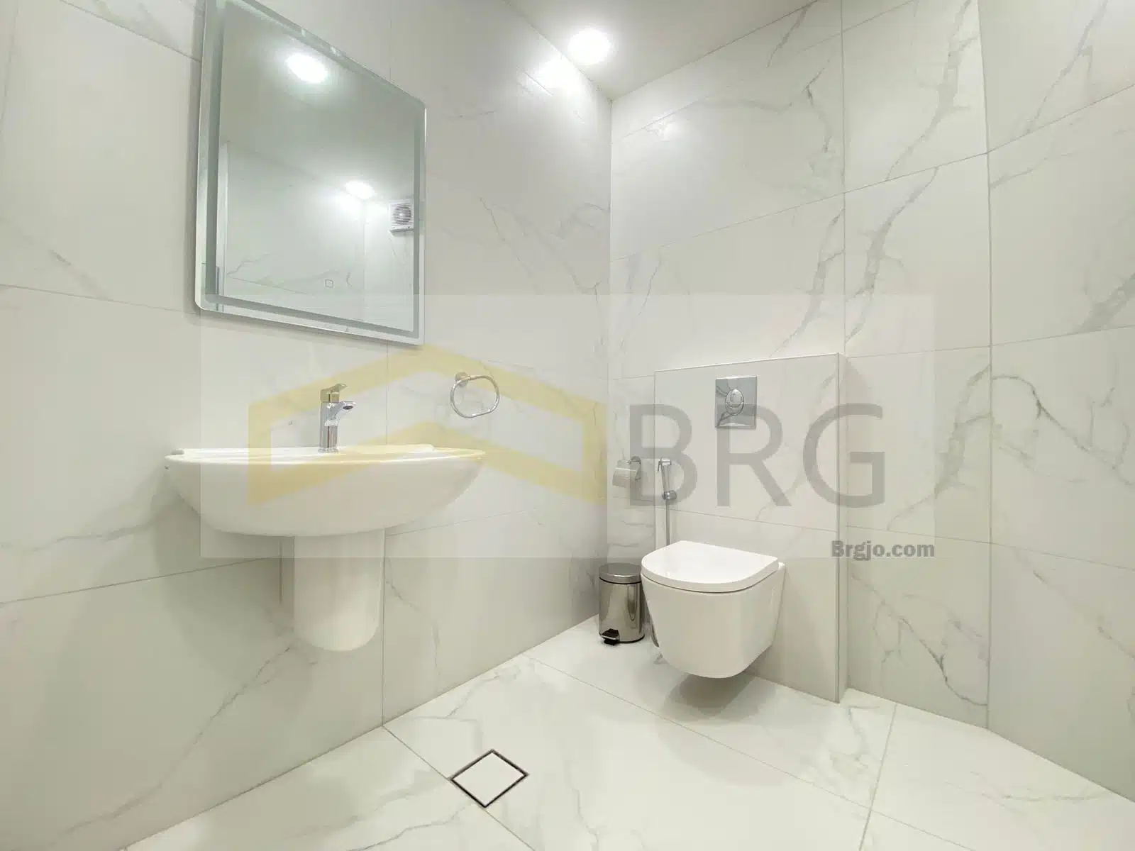 439bb5e9-59d8-420d-91ec-65c162991174