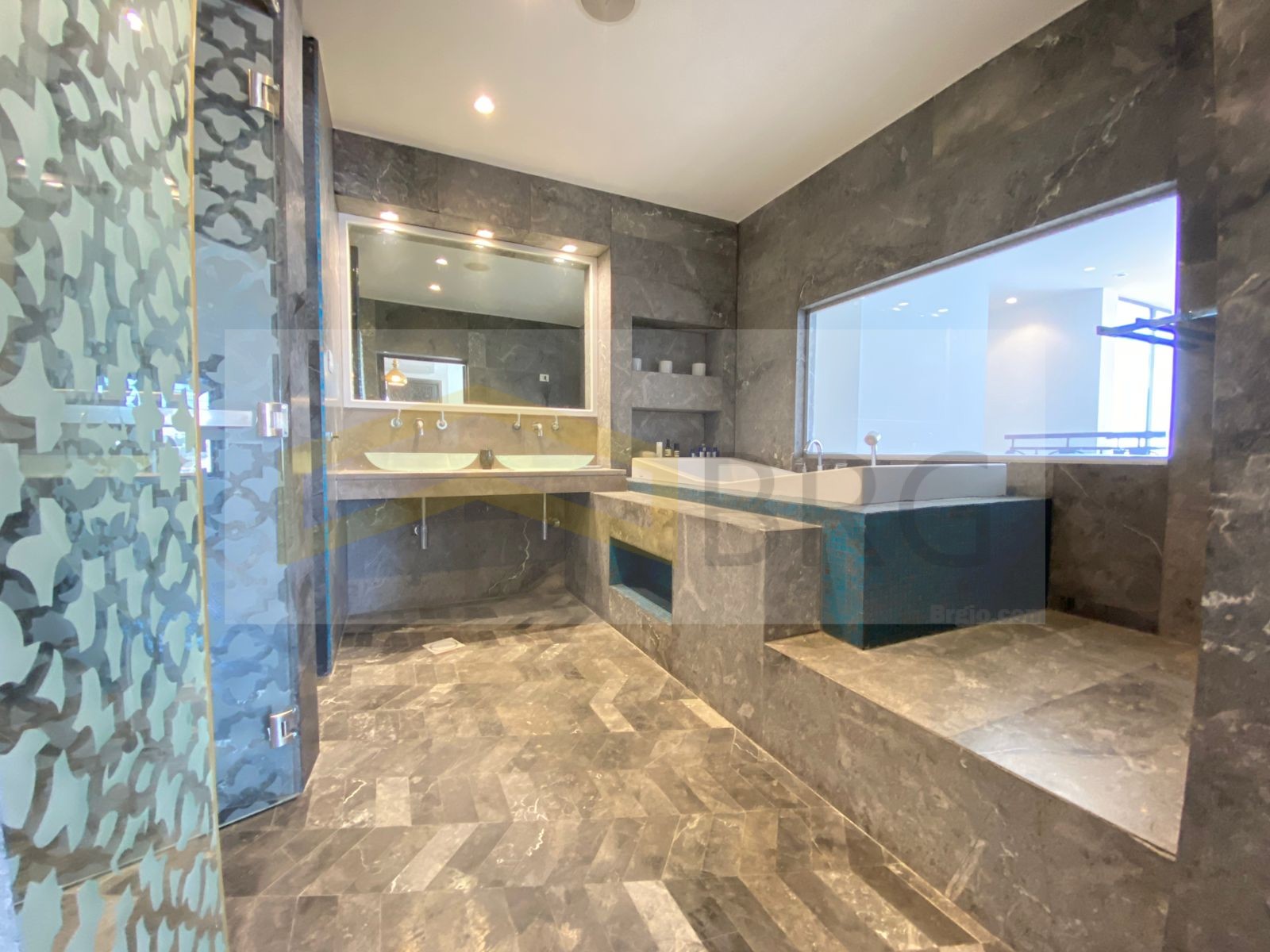 4485672c-5cfa-49d8-ac16-8fbfef84ee59