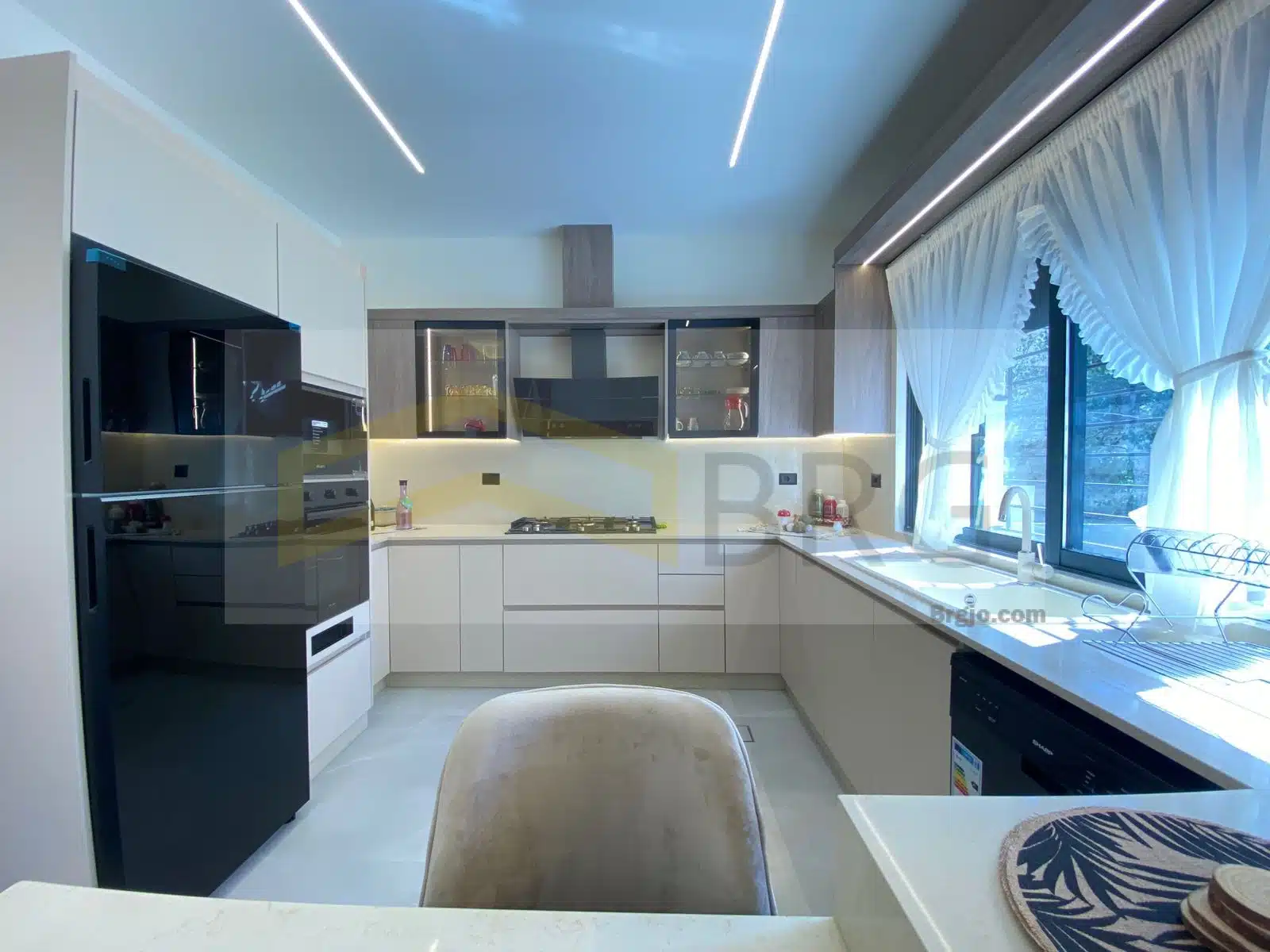 5d9d1514-f269-4fd2-816d-23ec772fe0db