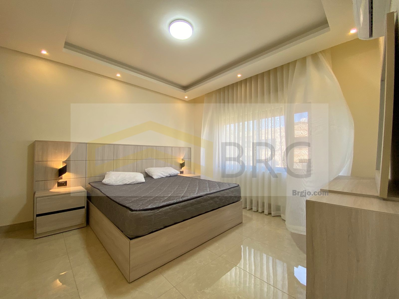 7a412b45-9e45-42b2-864f-5e18ac88f20f