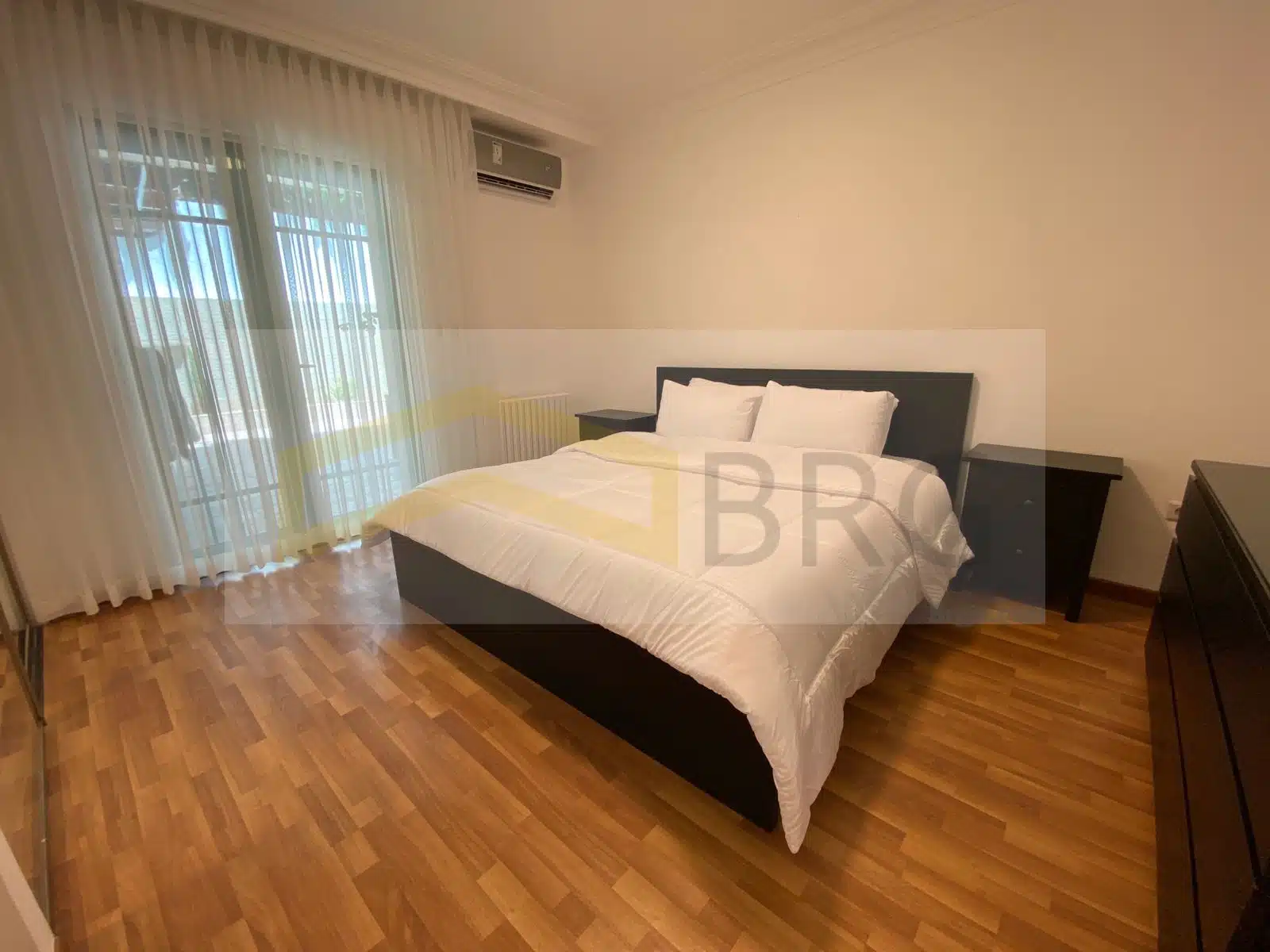 916c92d9-a9b0-4c89-9a84-0c872a9b7a21