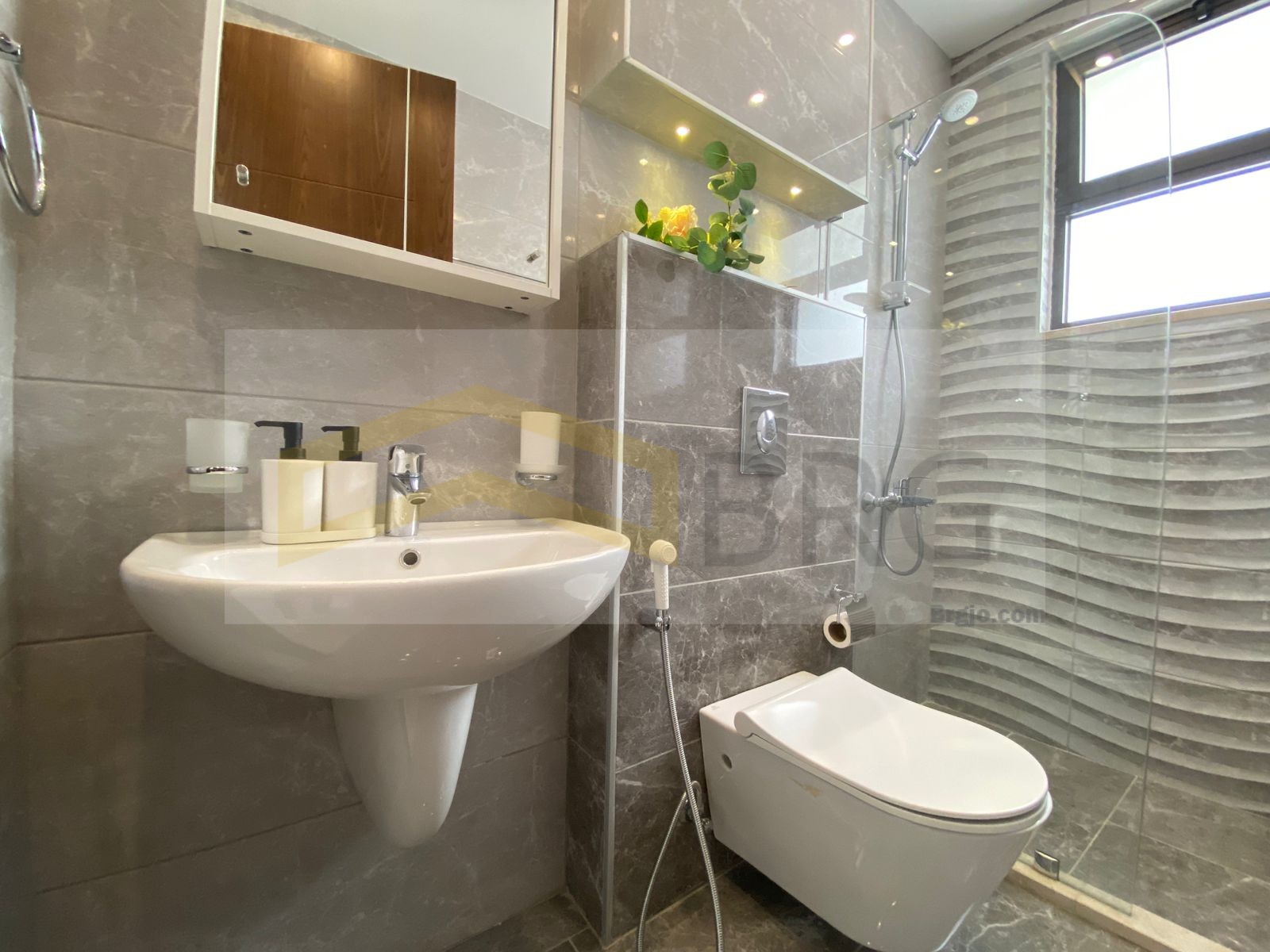 WhatsApp Image 2025-08-10 at 3.34.16 PM (1)