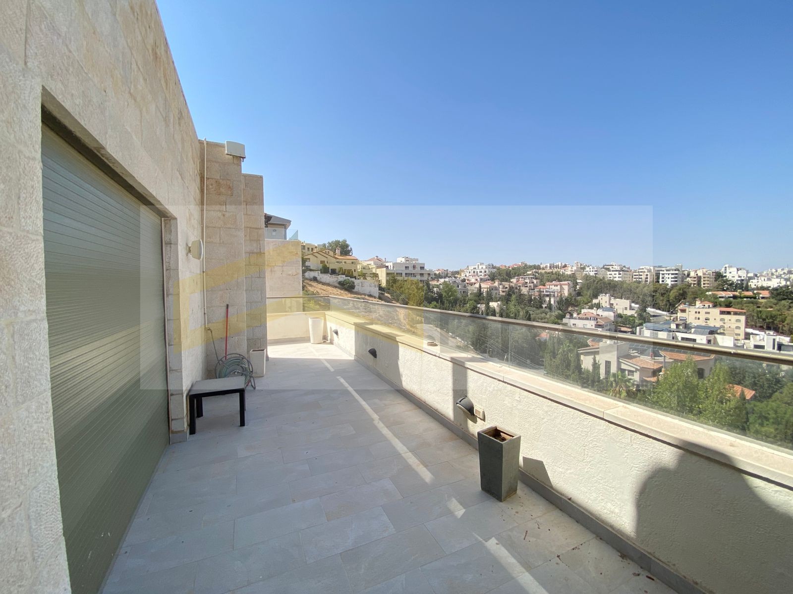 ffd2467a-90a7-4f45-a260-1778d530fa61