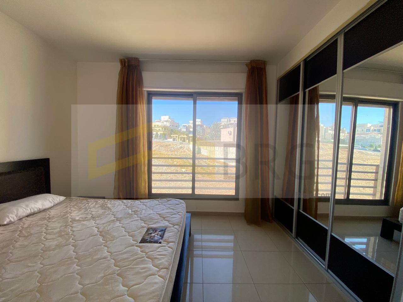 025dabd0-d964-43a6-8523-79491c5abe30