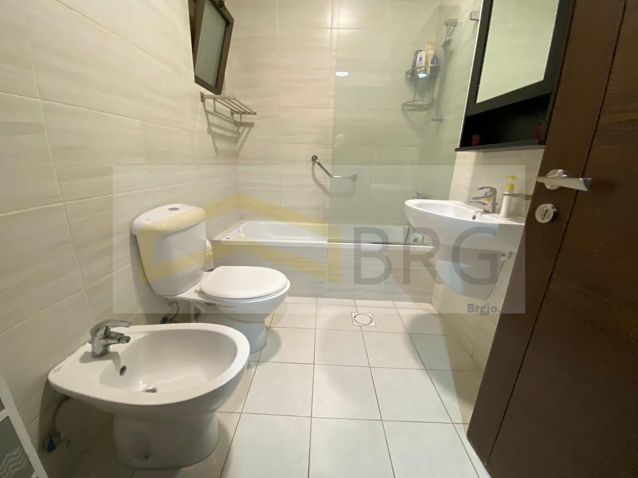 0adc55e3-e95a-4be1-9f7b-6d22e172373b