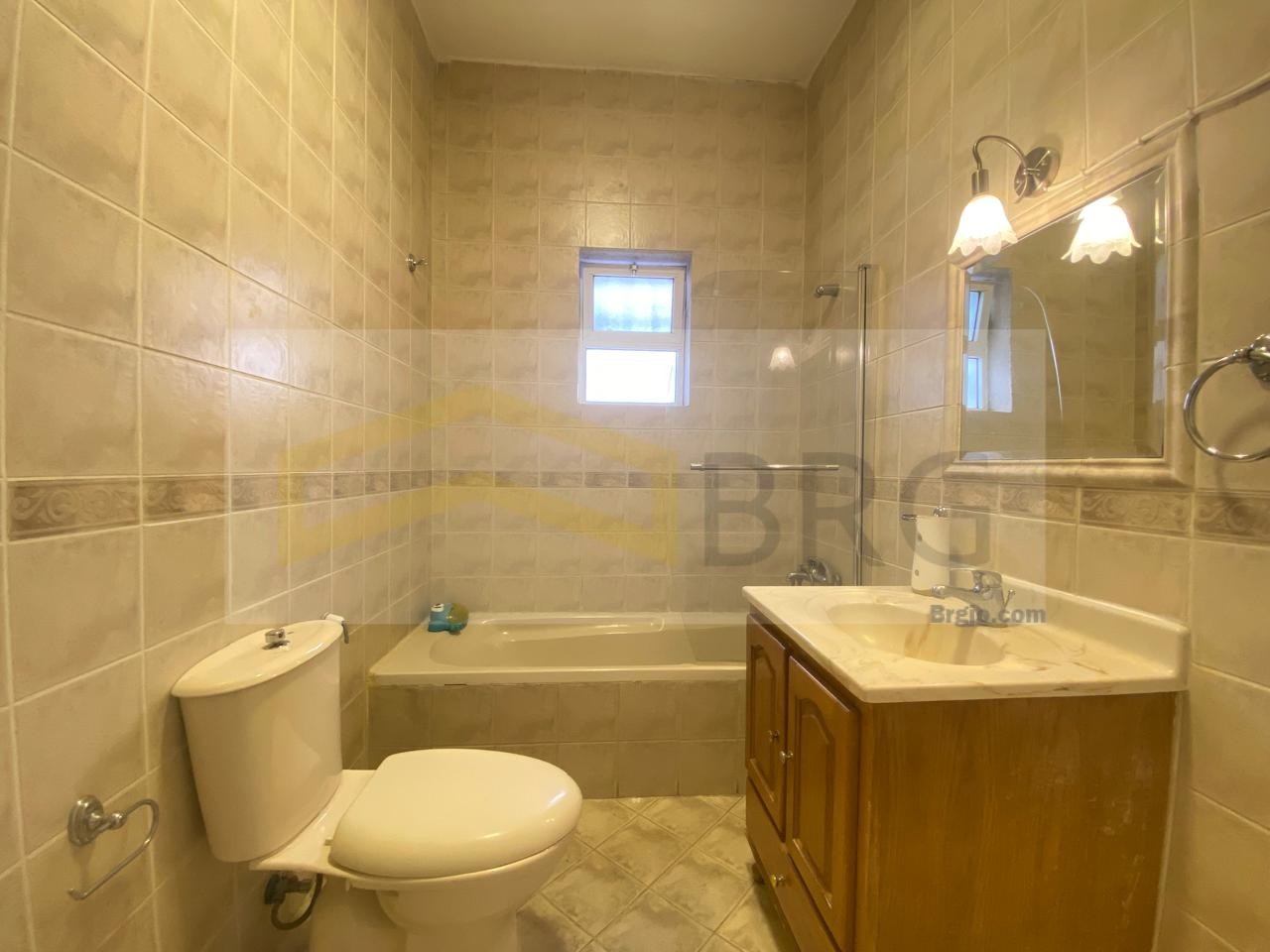 114a09b6-500d-480f-9c2d-8c4505794561