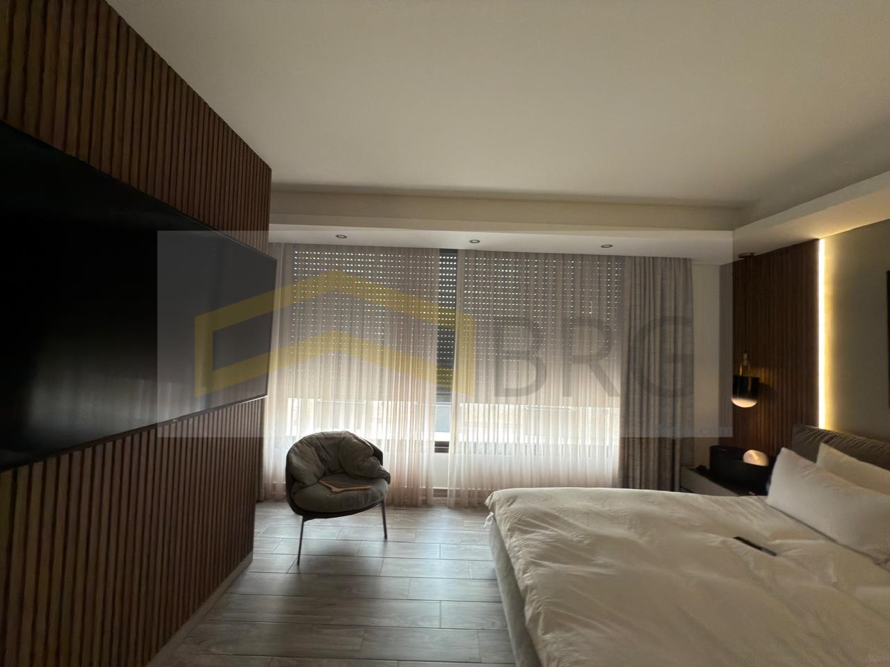 13b736b2-e4f8-446c-a178-ee309e6c801f