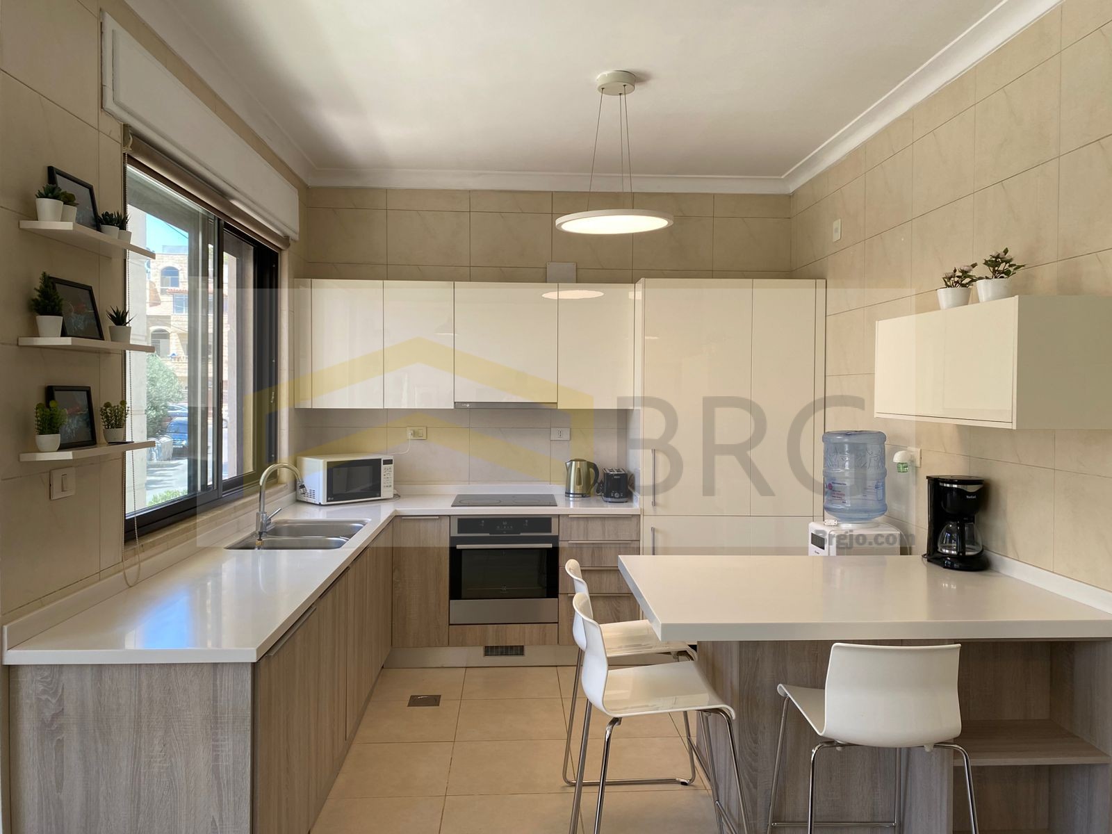 14a7927e-c409-4e63-a0c8-e855d9534970