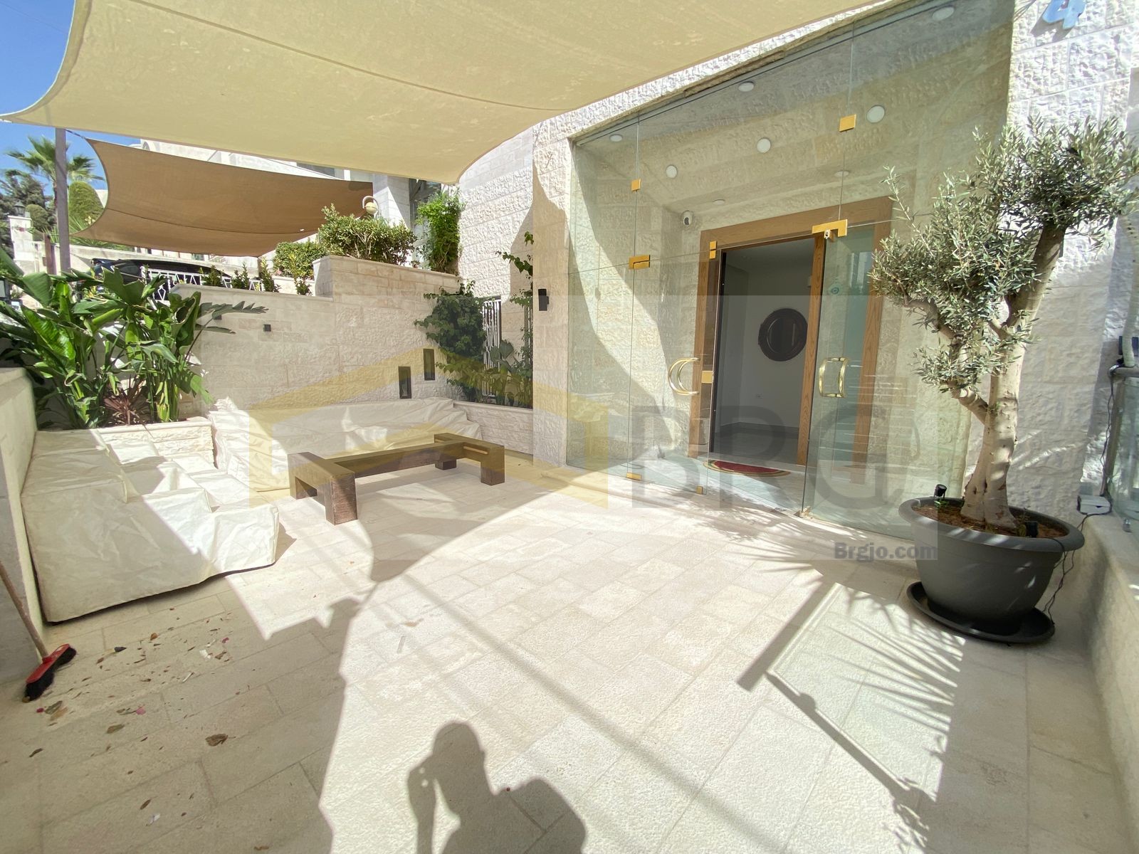 1a11ed9b-a482-44f1-b839-85ea6b96ba48