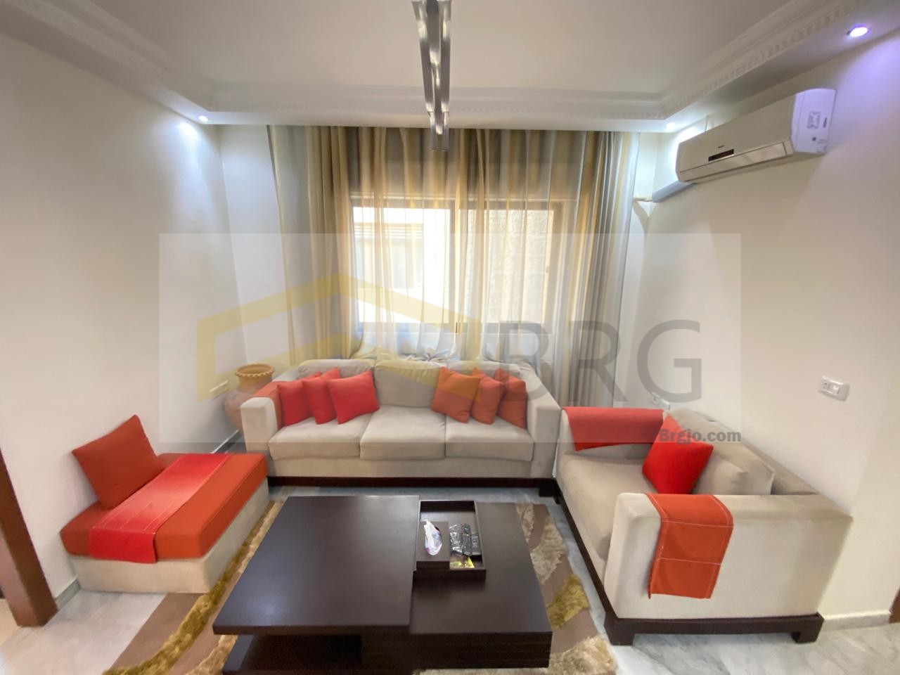 3e5bbf93-957f-467e-8170-3c69535692f1