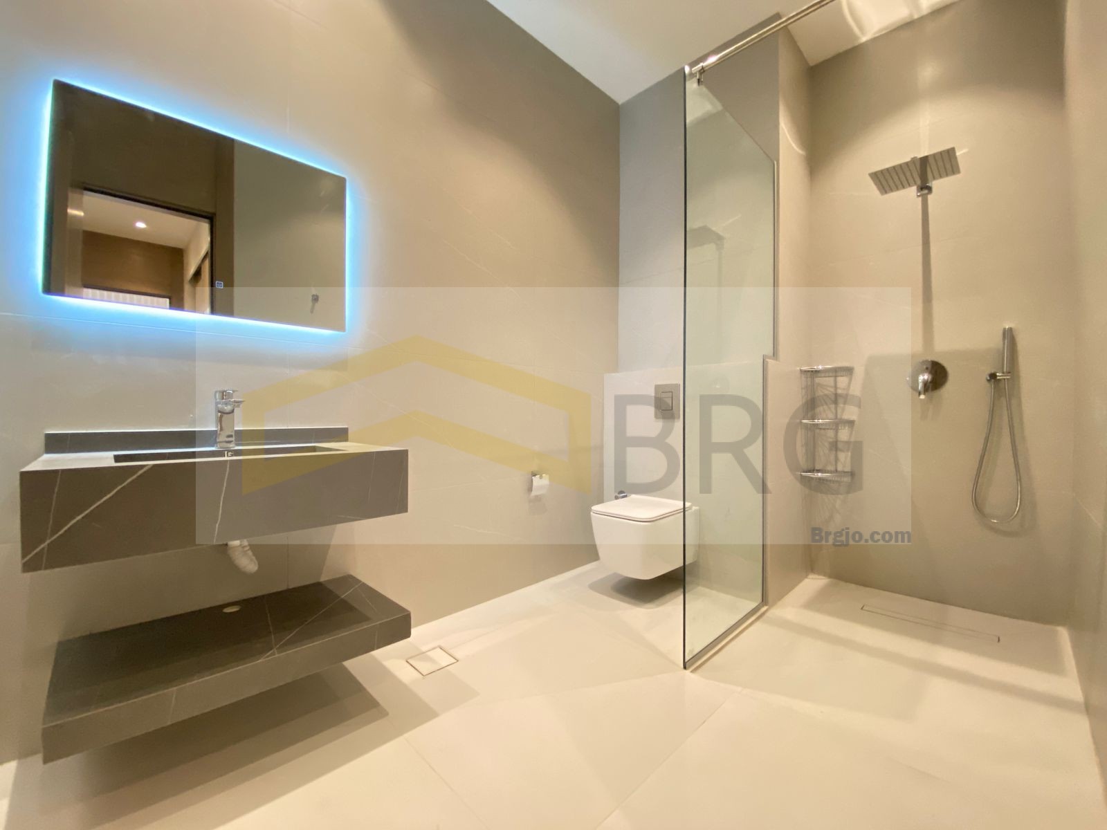 49a2e6a5-f1cd-4049-a687-b4a88abefd26