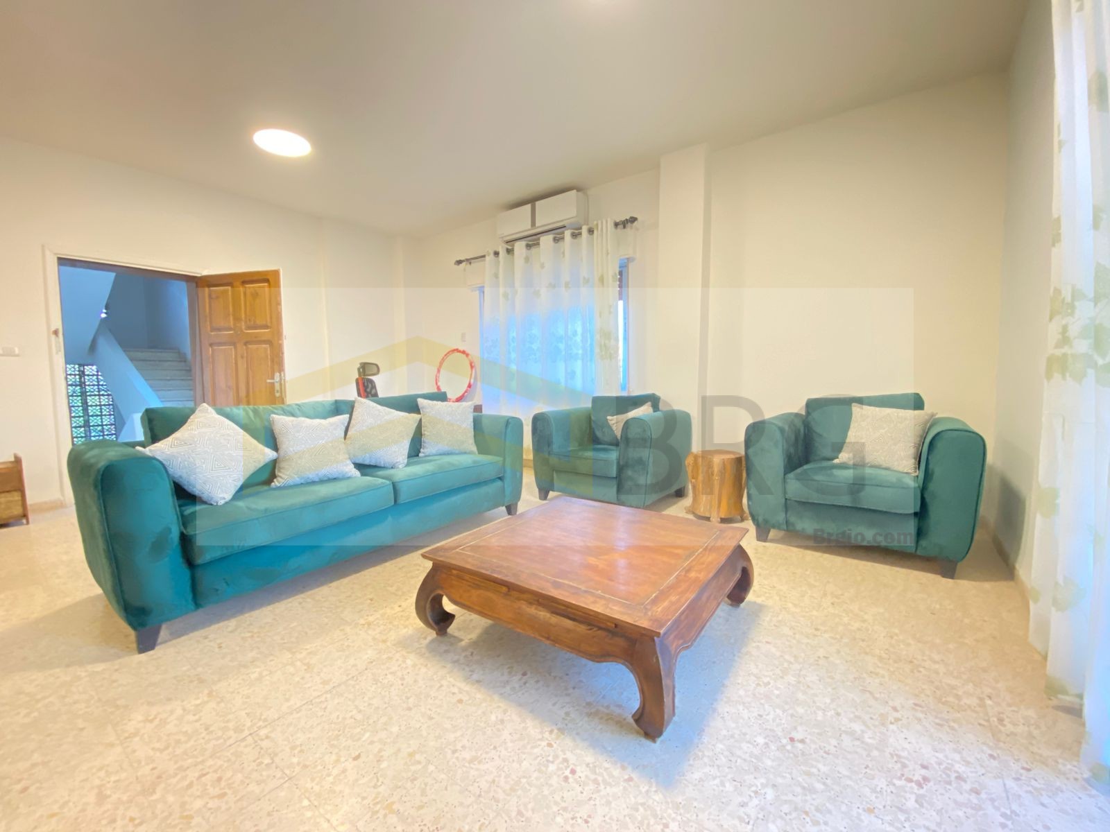 4d97967b-2213-4ec1-b667-7cd6aabde8e2