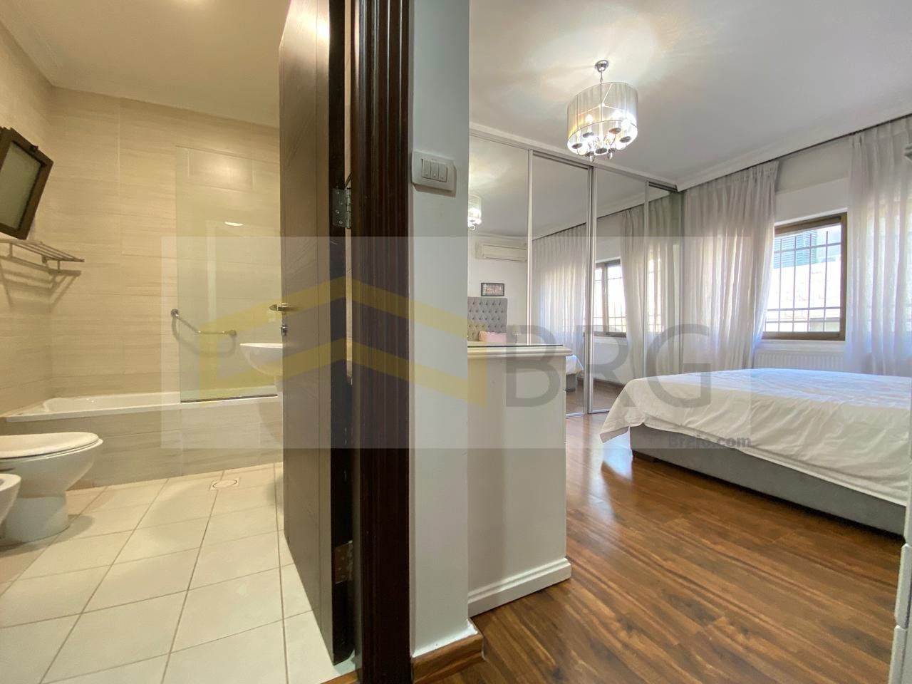 53142608-37a3-4c91-8160-326c7b52e3bb