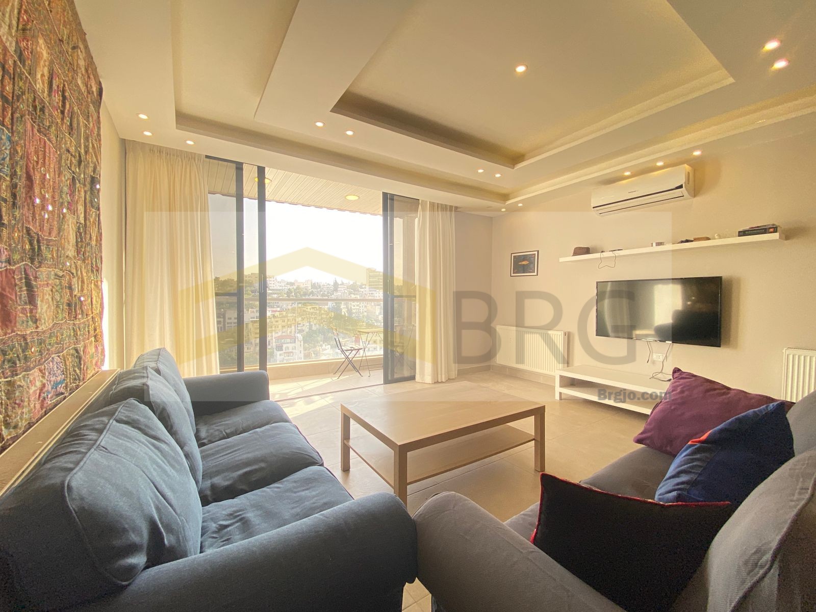 56d30a79-8340-4a85-af29-18b272075e5b