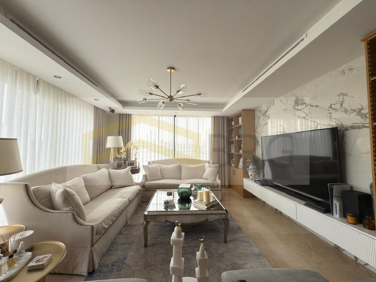 571befe9-98d9-4439-96c1-5f2729d185ba