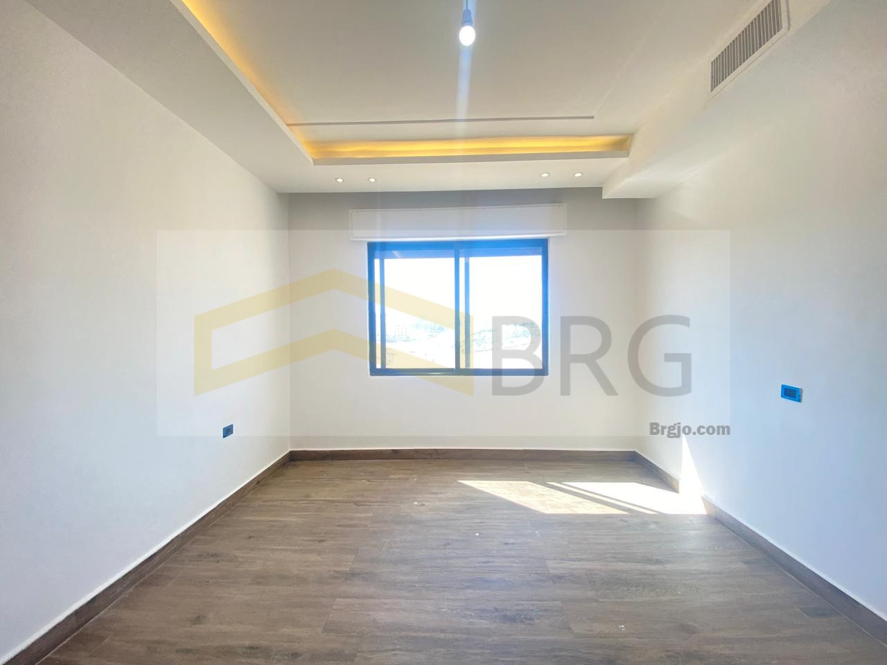 7358ec16-e47f-4c07-8ce0-5b37aef4fda2