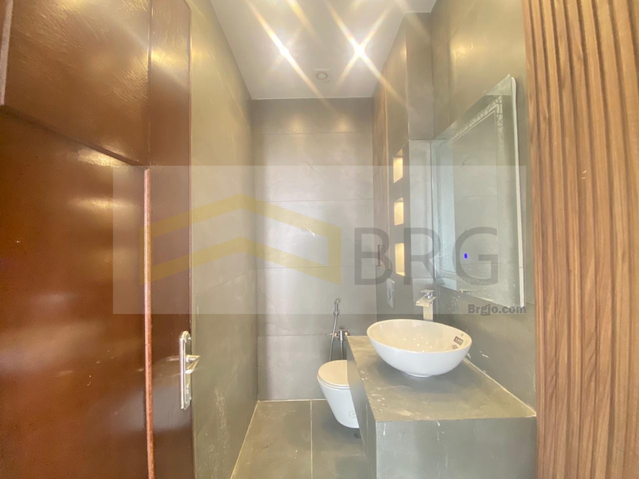 7a110130-d968-44b6-803e-c119ce46195a