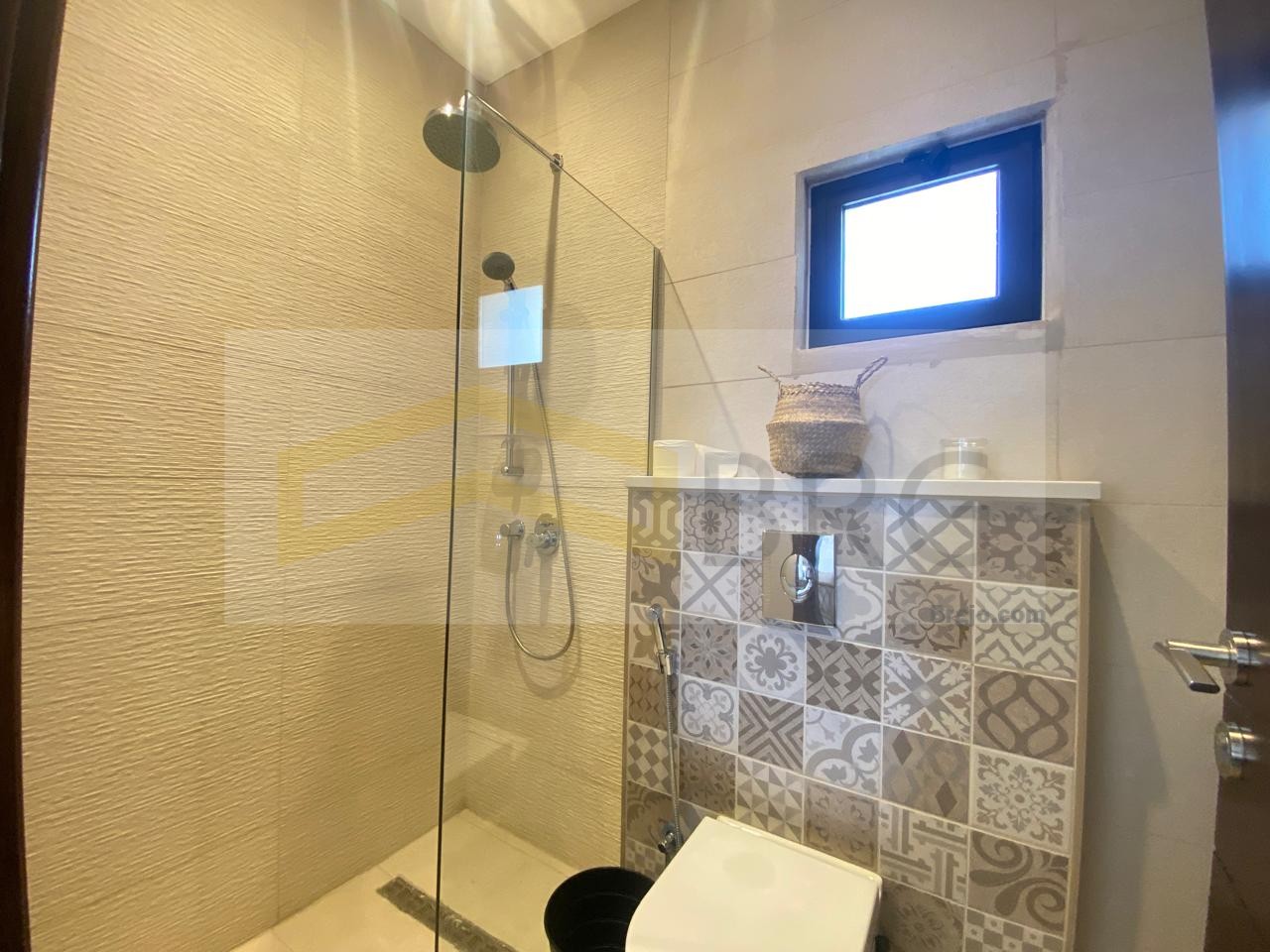 827d03fe-e3d3-4015-aa87-10d9c1992f34