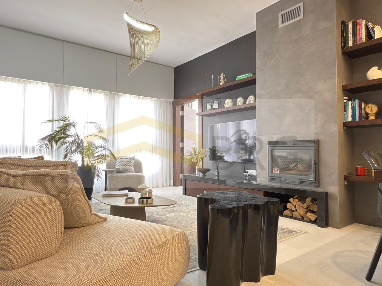 858d82e8-c2d3-4882-b560-bffe496e314a