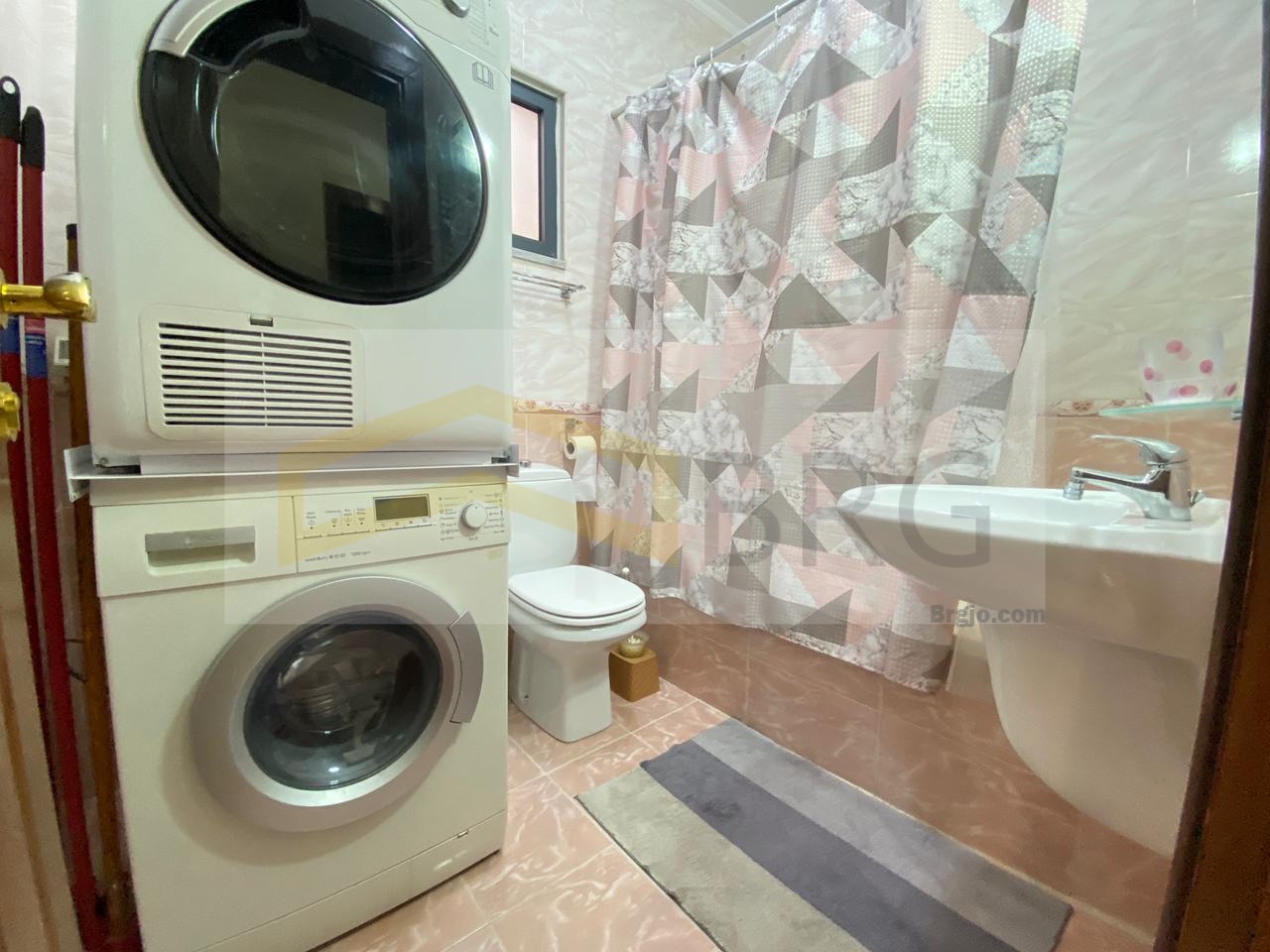 906f135d-41df-4b63-b3e7-26626ae895e4