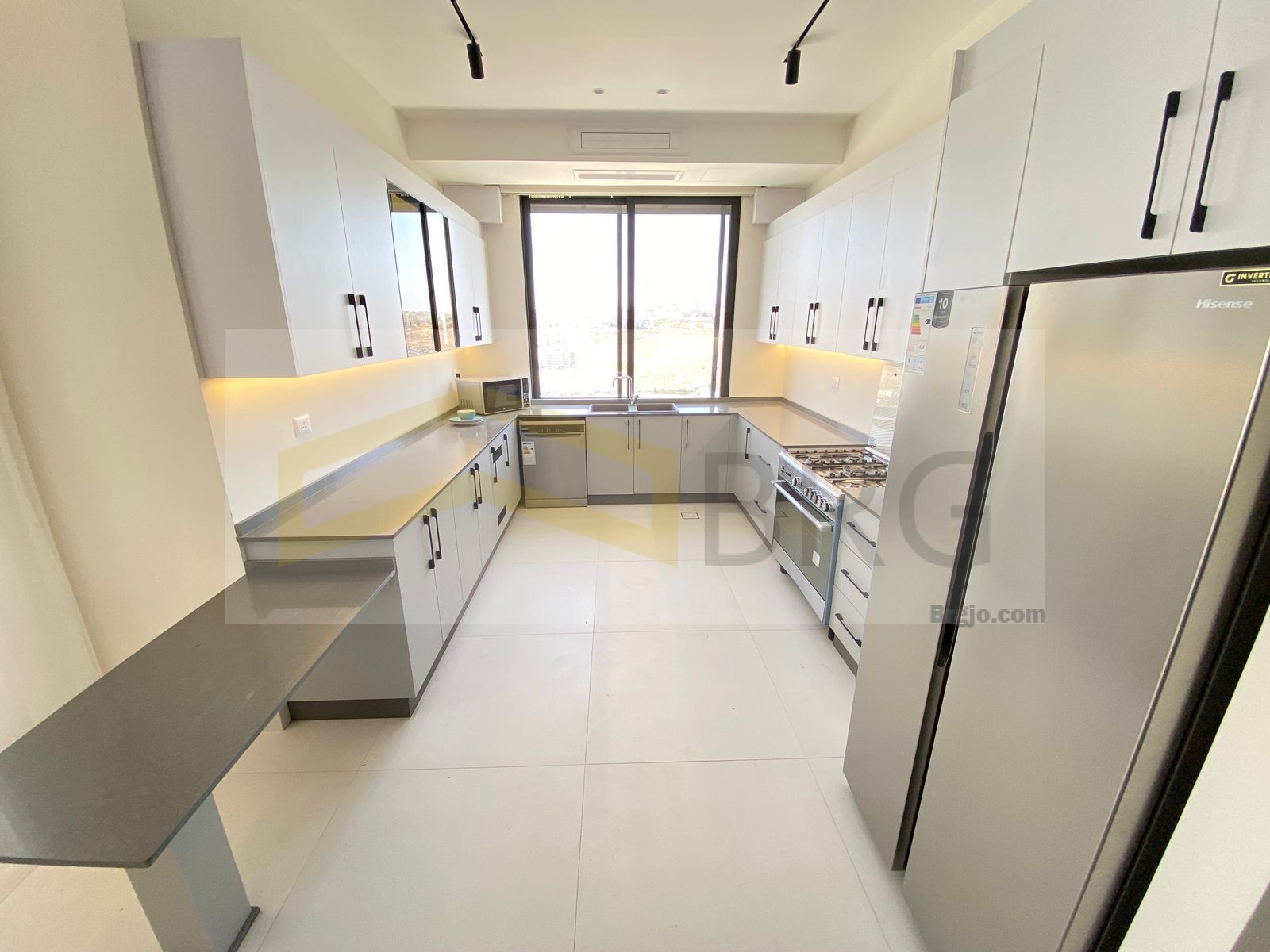 a0e334c2-6a59-4a16-b0ab-d746a09cb919