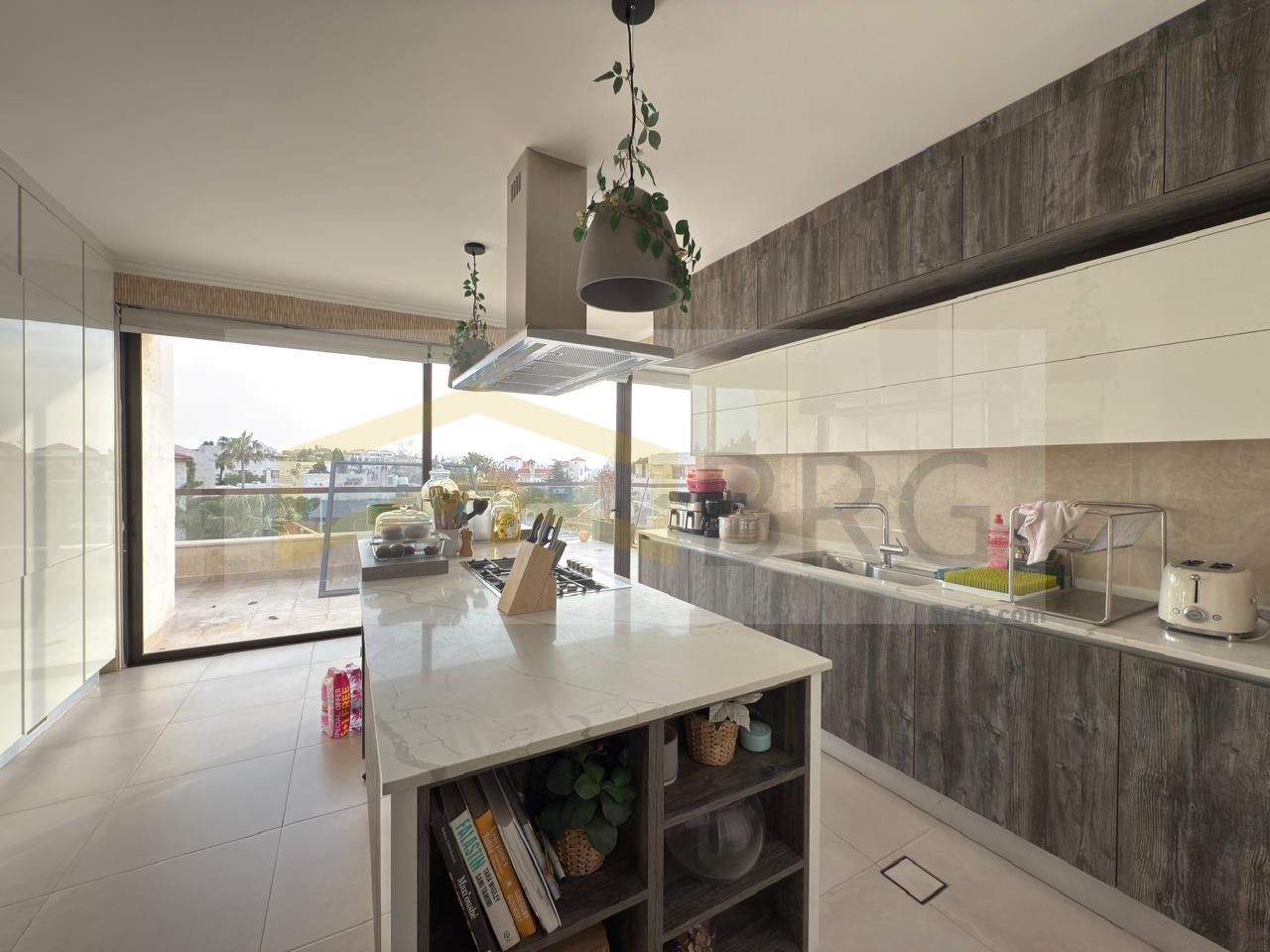 a34f0ff6-5e4d-4fcd-92a3-184735b19c0d