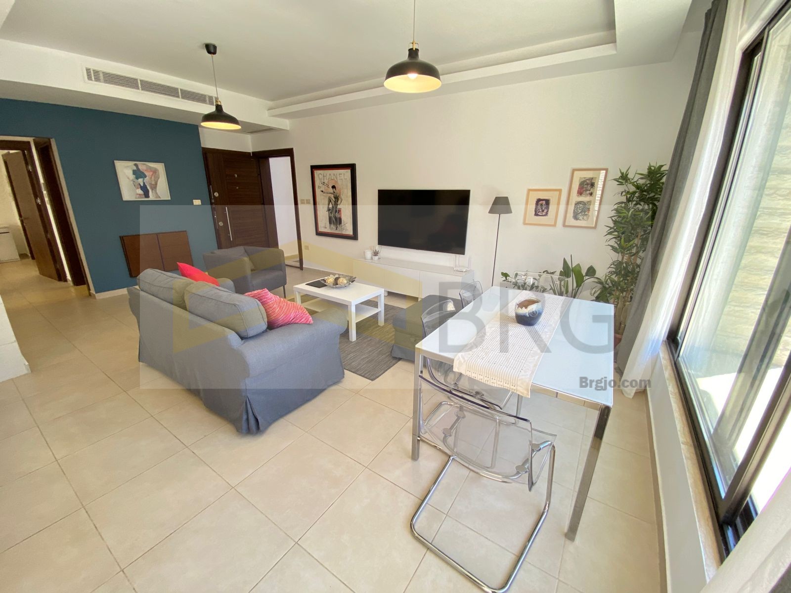 a7a80925-b62d-49ba-aaad-d9854f745bfa