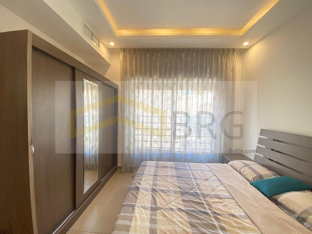 aa083d04-bd4f-4e05-9f46-f81e20fb90c6